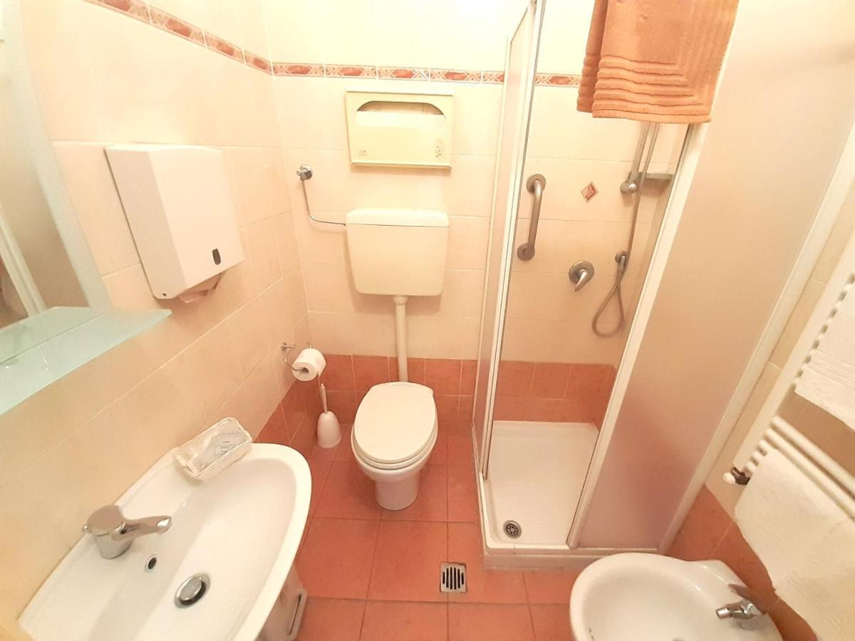 Hotel Alba Torino Centro Bagian luar foto