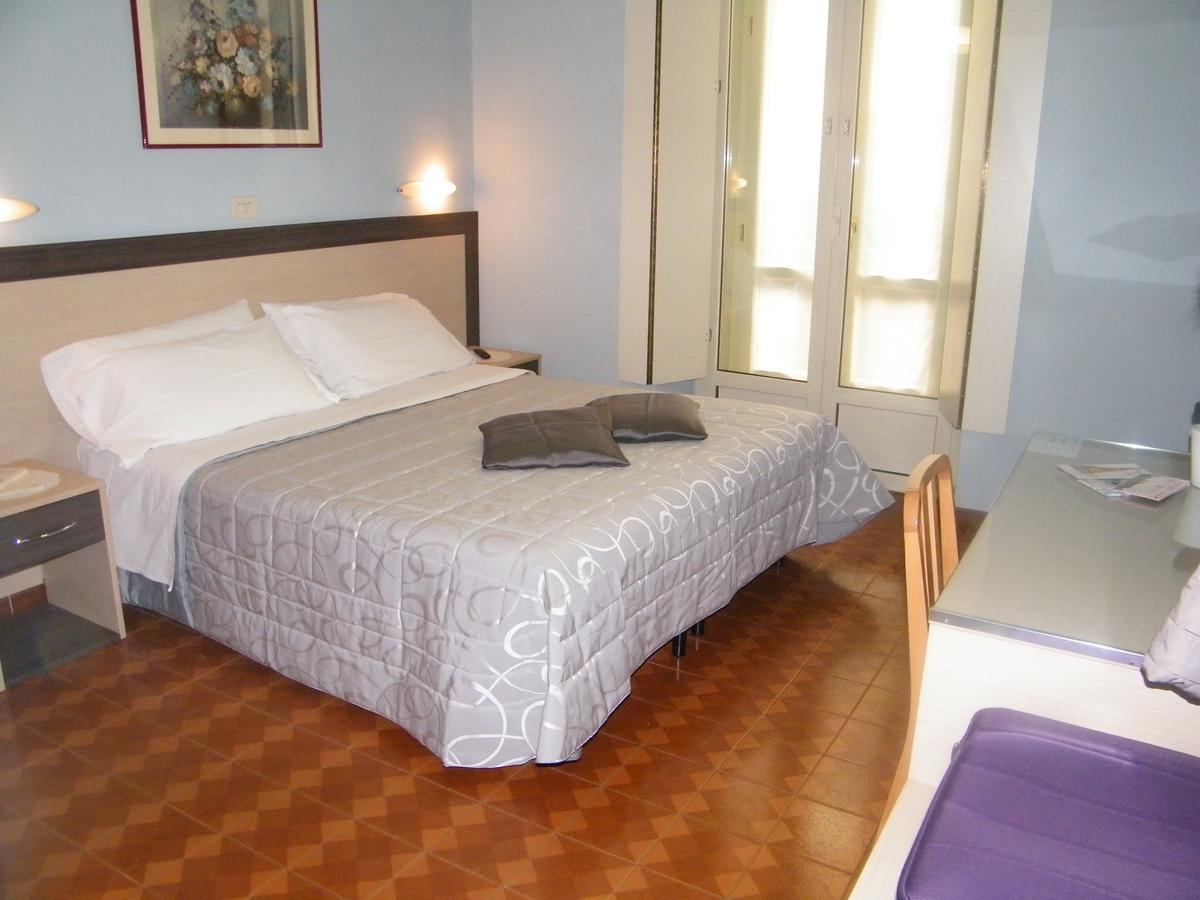 Hotel Alba Torino Centro Bagian luar foto