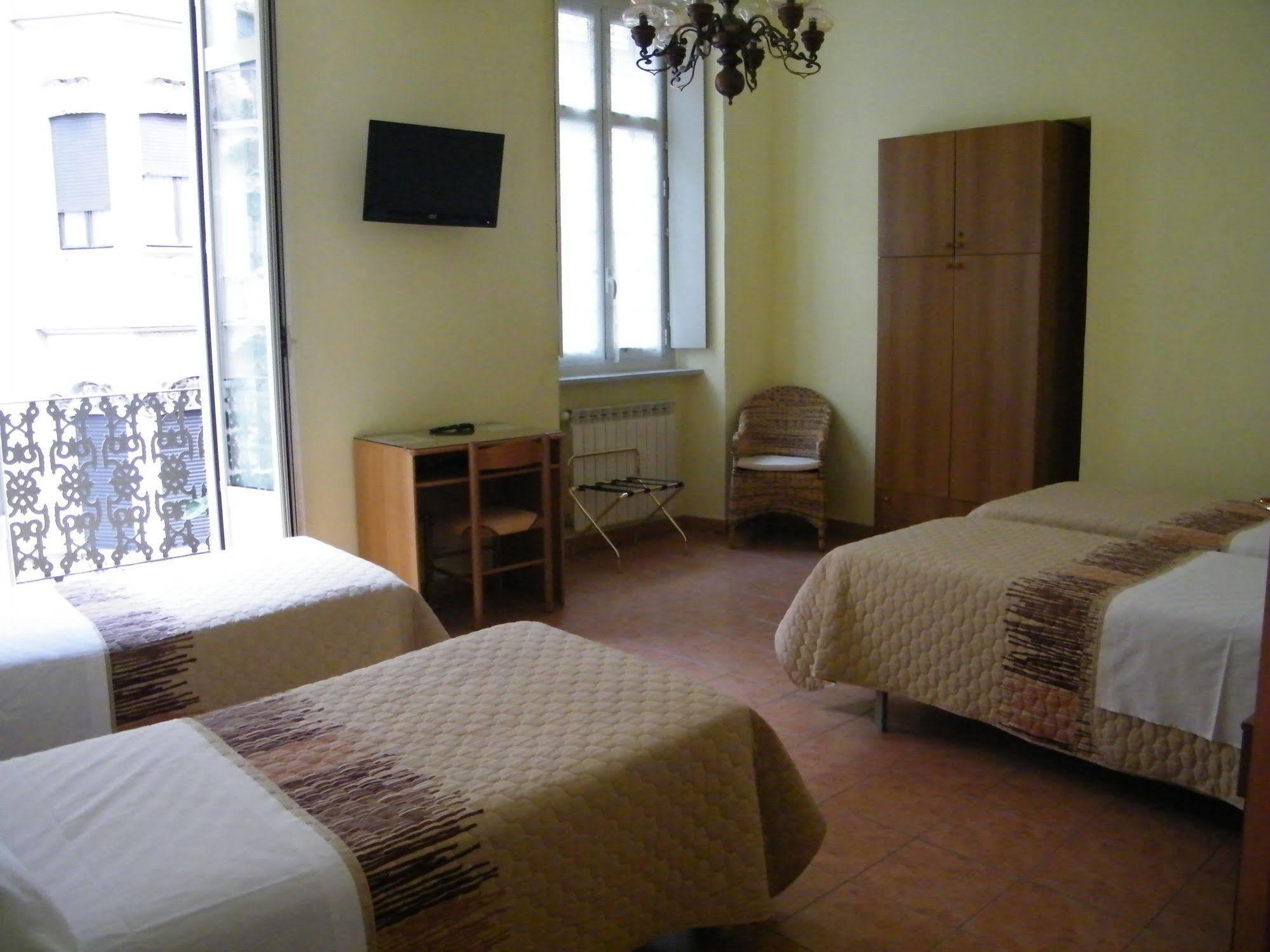 Hotel Alba Torino Centro Bagian luar foto